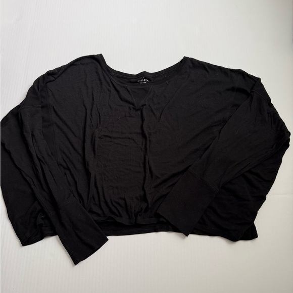 Athleta Tops - Athleta Black Long Sleeve Crop Top Lightweight Modal Lounge Tee Size 2X